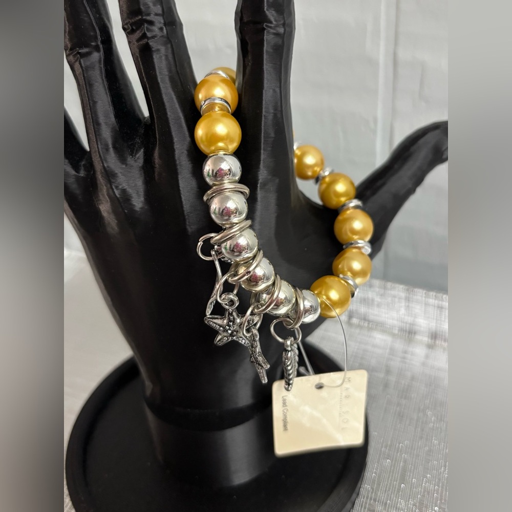 5/$25 (Pick 5 items for $25 Labeled) Beaded Gold and Silvertone Charm Bracelet